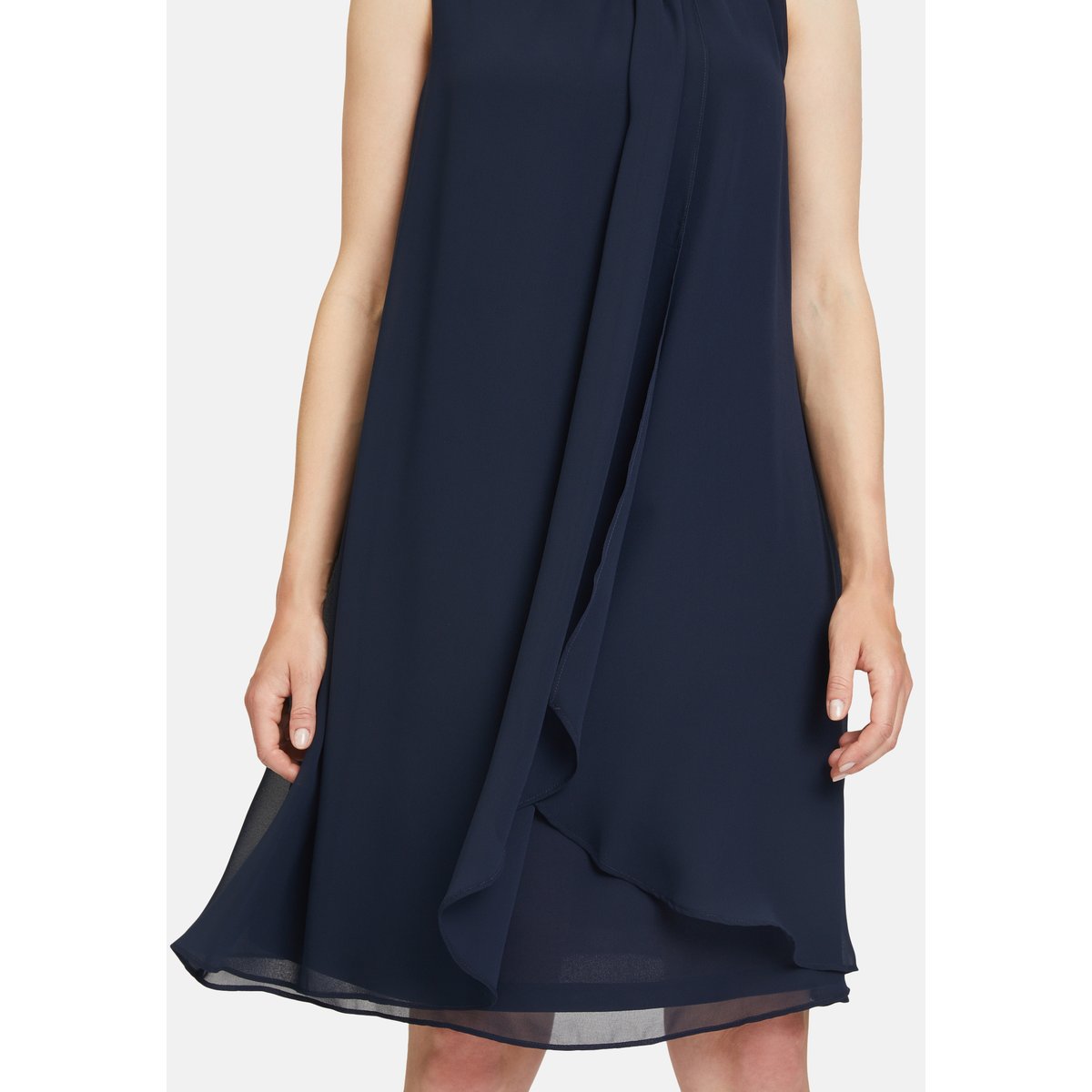 Robe en chiffon au look superposé navy blue, BETTY & CO