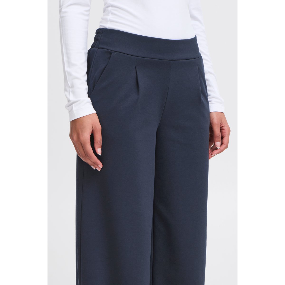 Pantalon coupe droite, jambes larges bleu total eclipse, ICHI