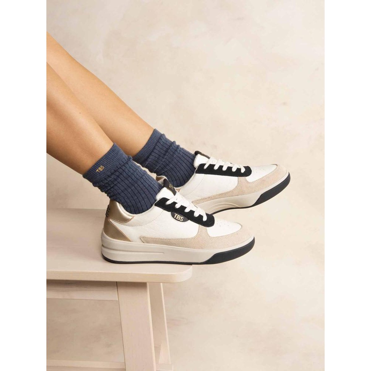 Baskets CORALIE blanc navy platine, TBS