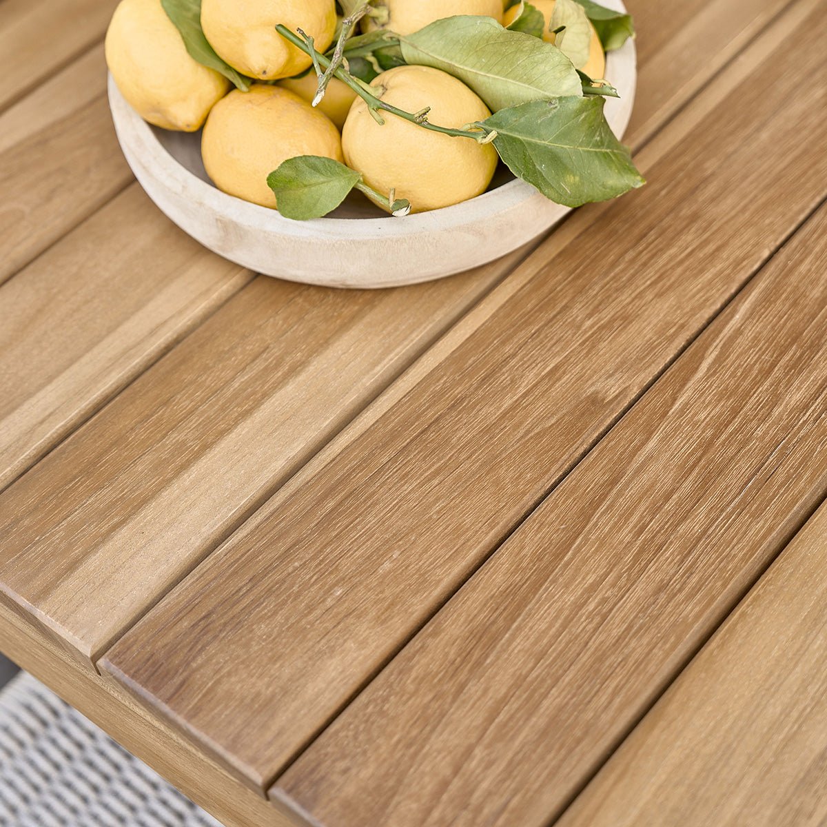 Table de jardin en teck massif 8 places  LIVIE naturel, BERAH GETAH