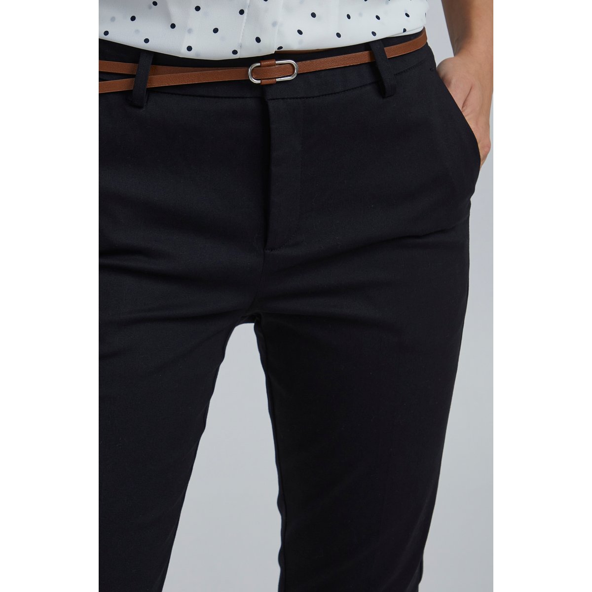 Pantalon tailleur coupe slim à longueur cheville noir, B.YOUNG
