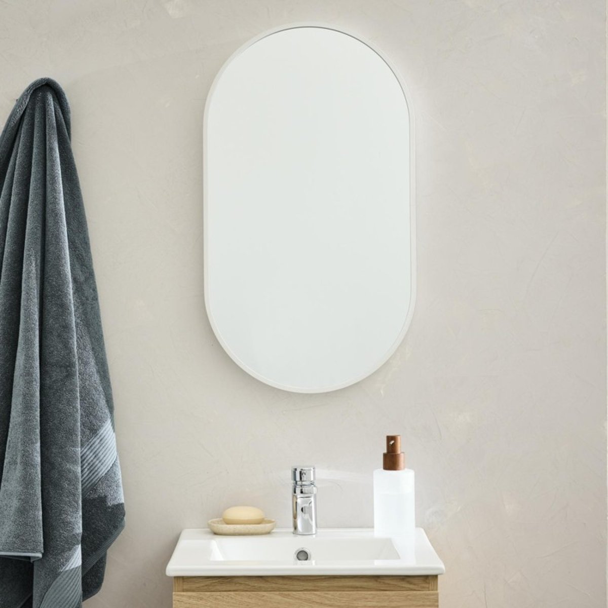 Miroir ovale 40x70cm PEPPER blanc, MOB IN