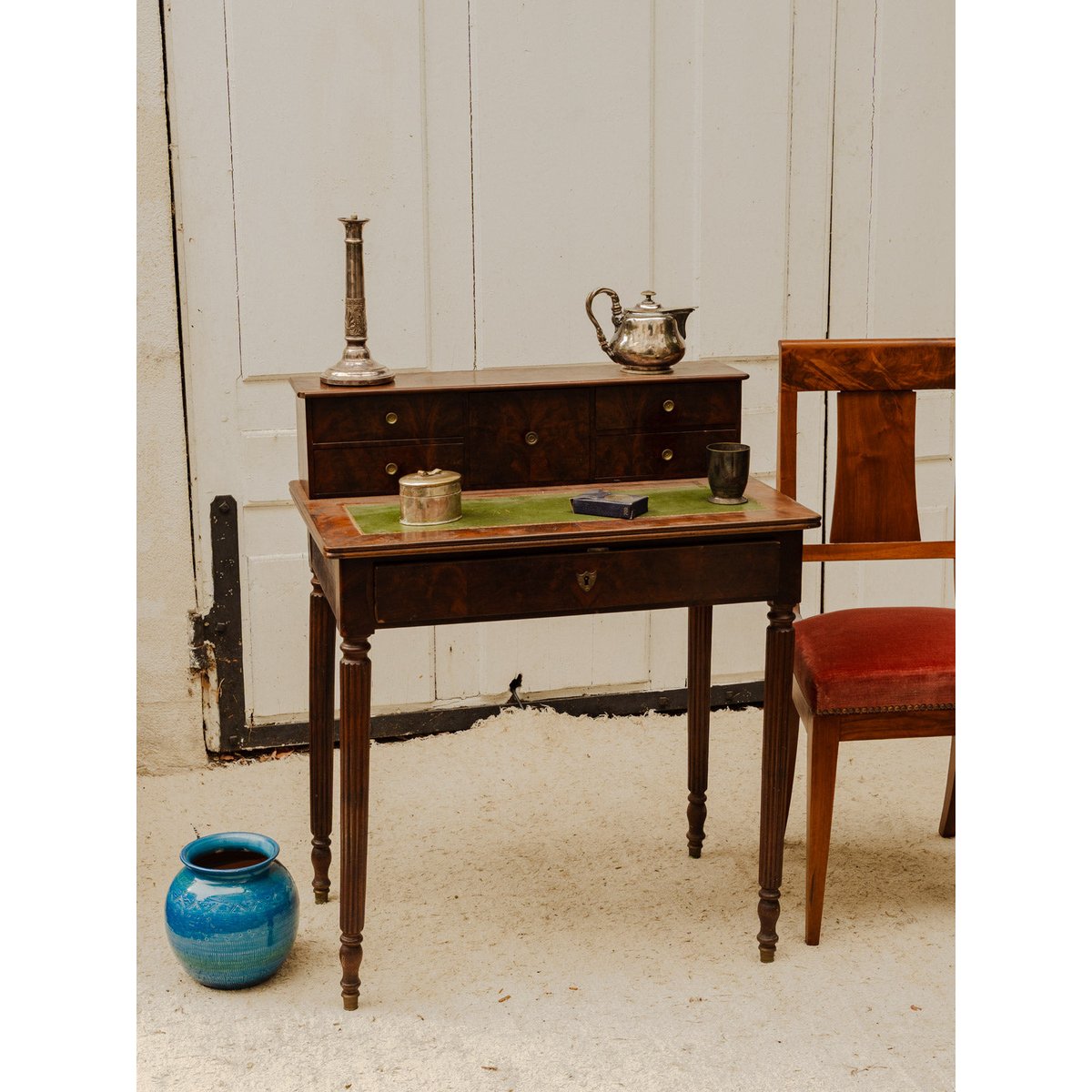 Bureau en bois Edouard N°1109 - Bon état bois foncé, DEBONGOUT