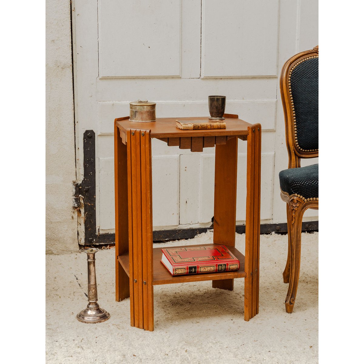 Table d'appoint en bois Francine N°1652 - Bon état bois foncé, DEBONGOUT