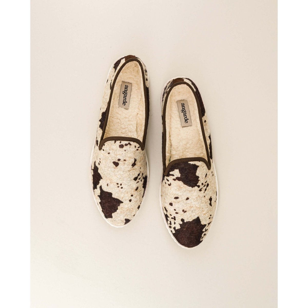 Chausson en polyester recyclé marron vache, ANGARDE