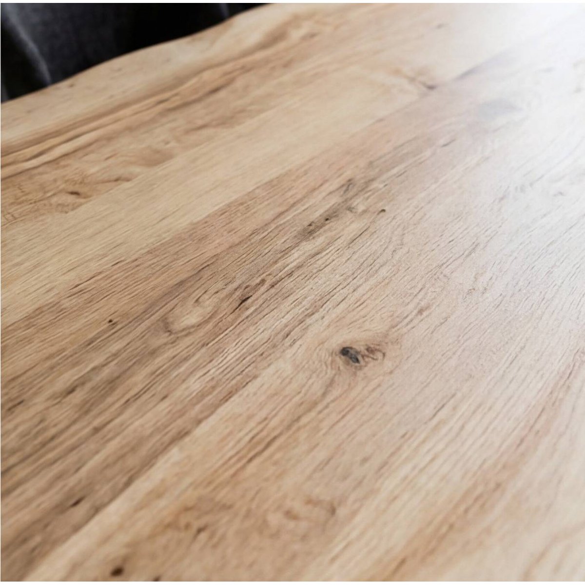 Table à manger en bois d'acacia TREE bois clair, MADE IN MEUBLES 