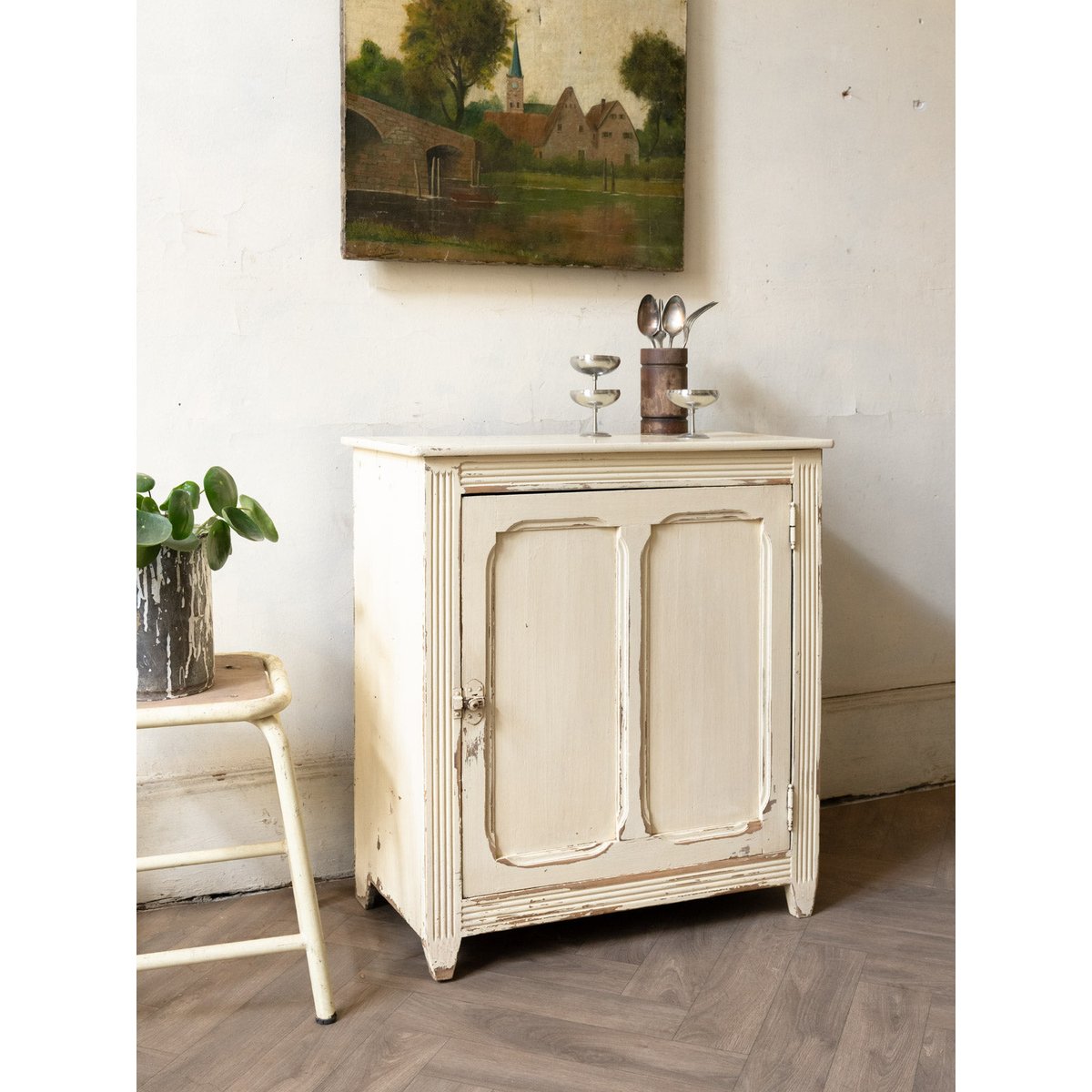 Confiturier en bois blanc cassé Gilbert N°1805 - Bon état bois clair, DEBONGOUT