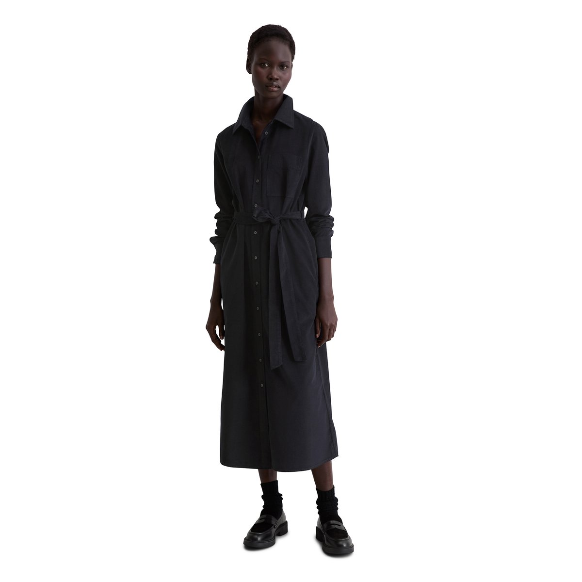 Robe en velours côtelé fin regular en doux mélange de coton organique et de lyocell bleu foncé, MARC O'POLO