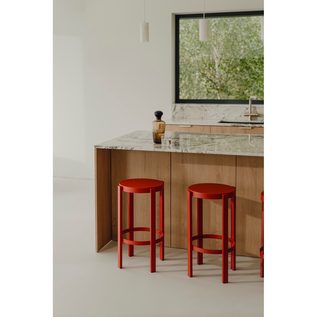 Tabouret de bar en acier robuste DOON rouge tomate, NOO.MA