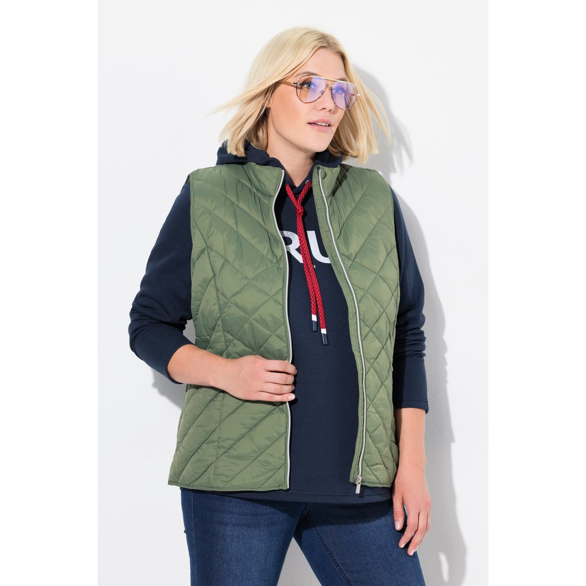 Gilet technique matelassé HYPRAR. vaalea khaki, ULLA POPKEN