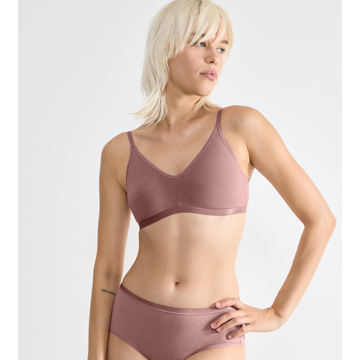 BH zonder beugels Go Daily Cotton cacao, SLOGGI