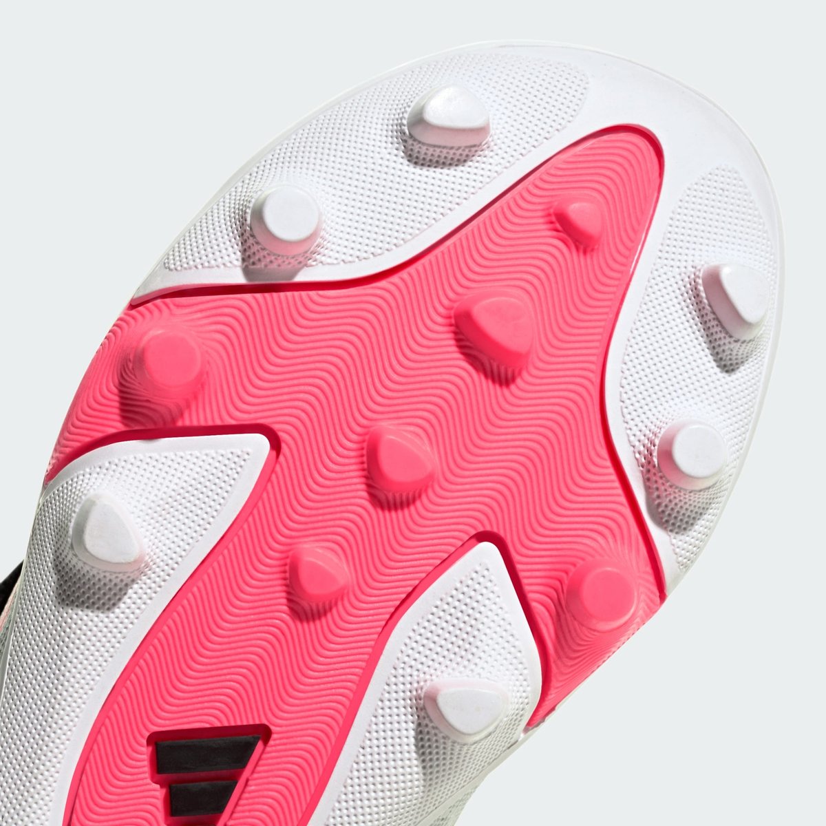 Chaussure De Football Fermeture Par Scratch Predator Club Terrain Souple / Multi Surfaces Enfants cloud white / solar turbo / core black, adidas Performance