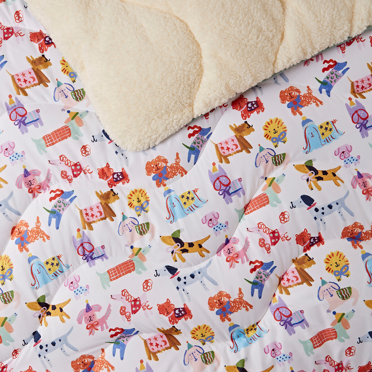Eleanor Bowmer 9 Tog Happy Dogs Cosy Throw Duvet multi-coloured, NIGHT LARK
