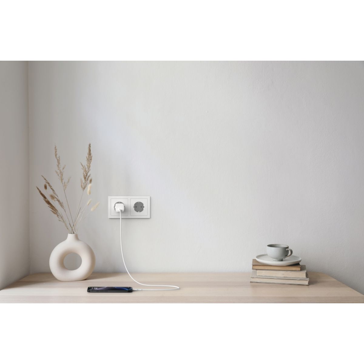 Chargeur 25W USB-C Blanc couleur unique, BELKIN