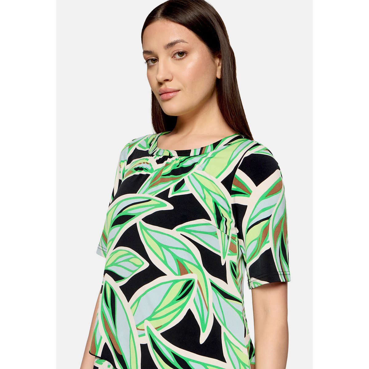Robe à volants manches courtes green/cream, BETTY BARCLAY
