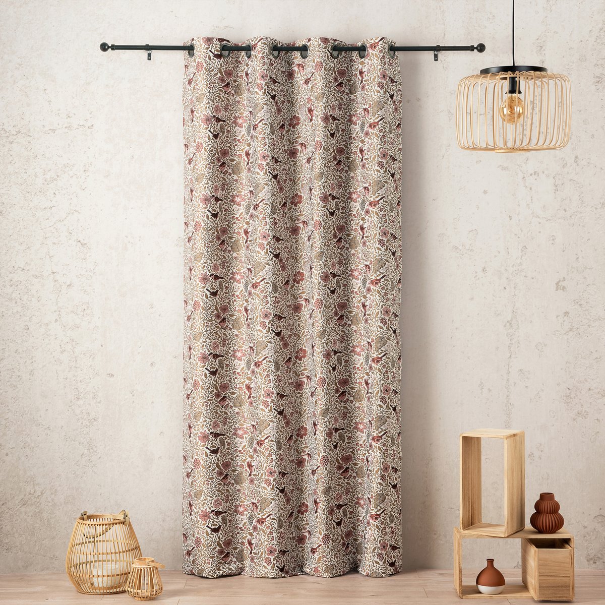 Rideau tamisant jacquard polycoton à motifs floraux et oiseaux rose, LINDER