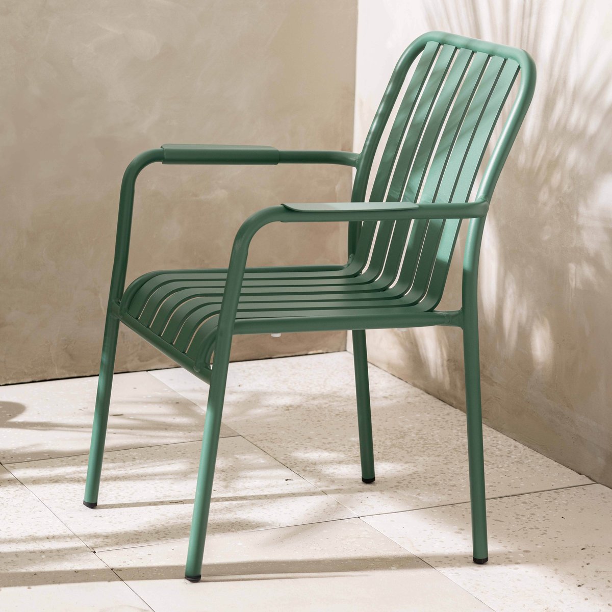 Chaise de terrasse avec accoudoirs en aluminium, FARO vert foncé, OVIALA