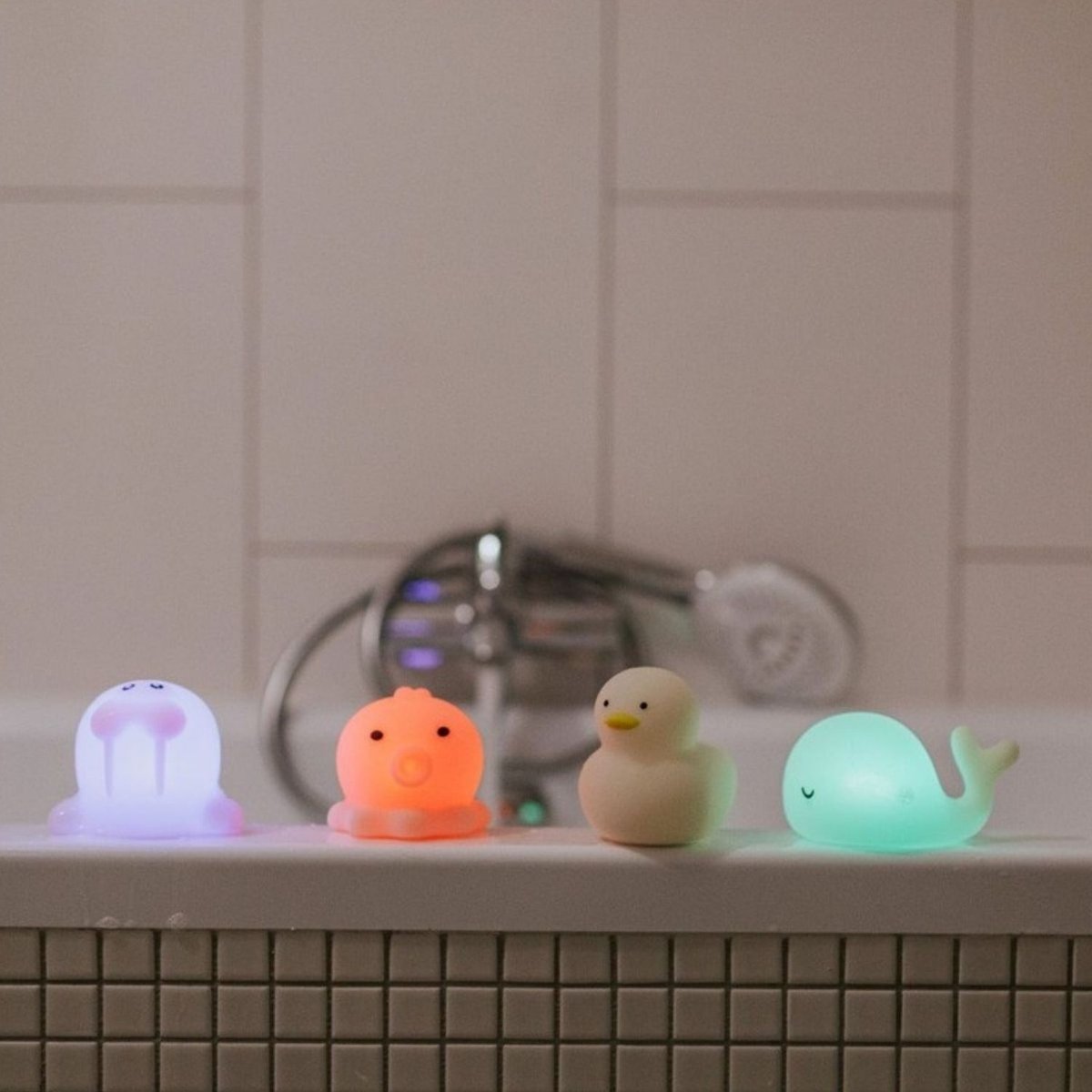 Jouets de bain lumineux Sea blanc, MARY'S