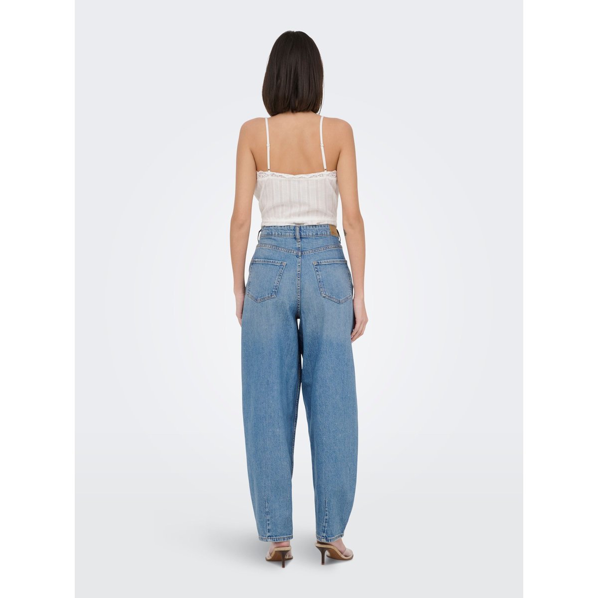 Jean Balloon Fit light blue denim, JDY