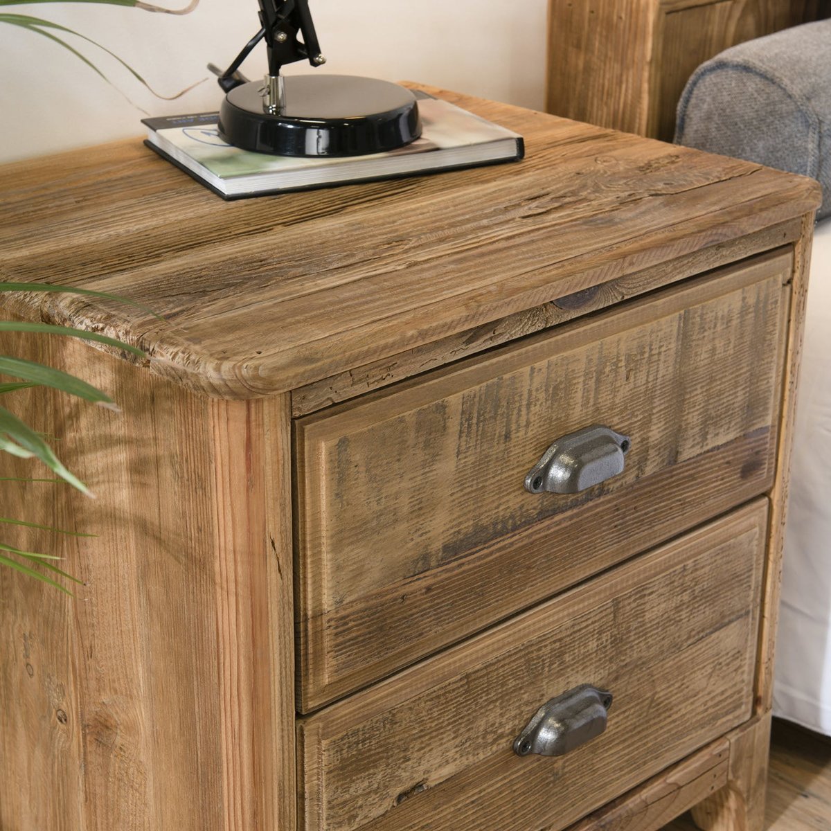 Table de chevet en bois de pin recyclé 2 tiroirs DENVER bois naturel, PIER IMPORT