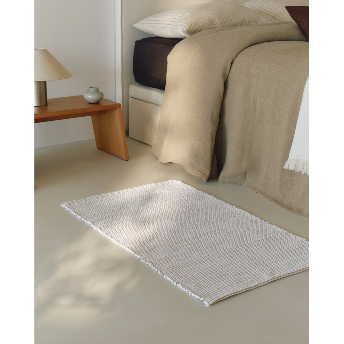 Tapis en tissus naturels tons beige et blanc 60x100 cm tons blancs et beiges, HANNUN