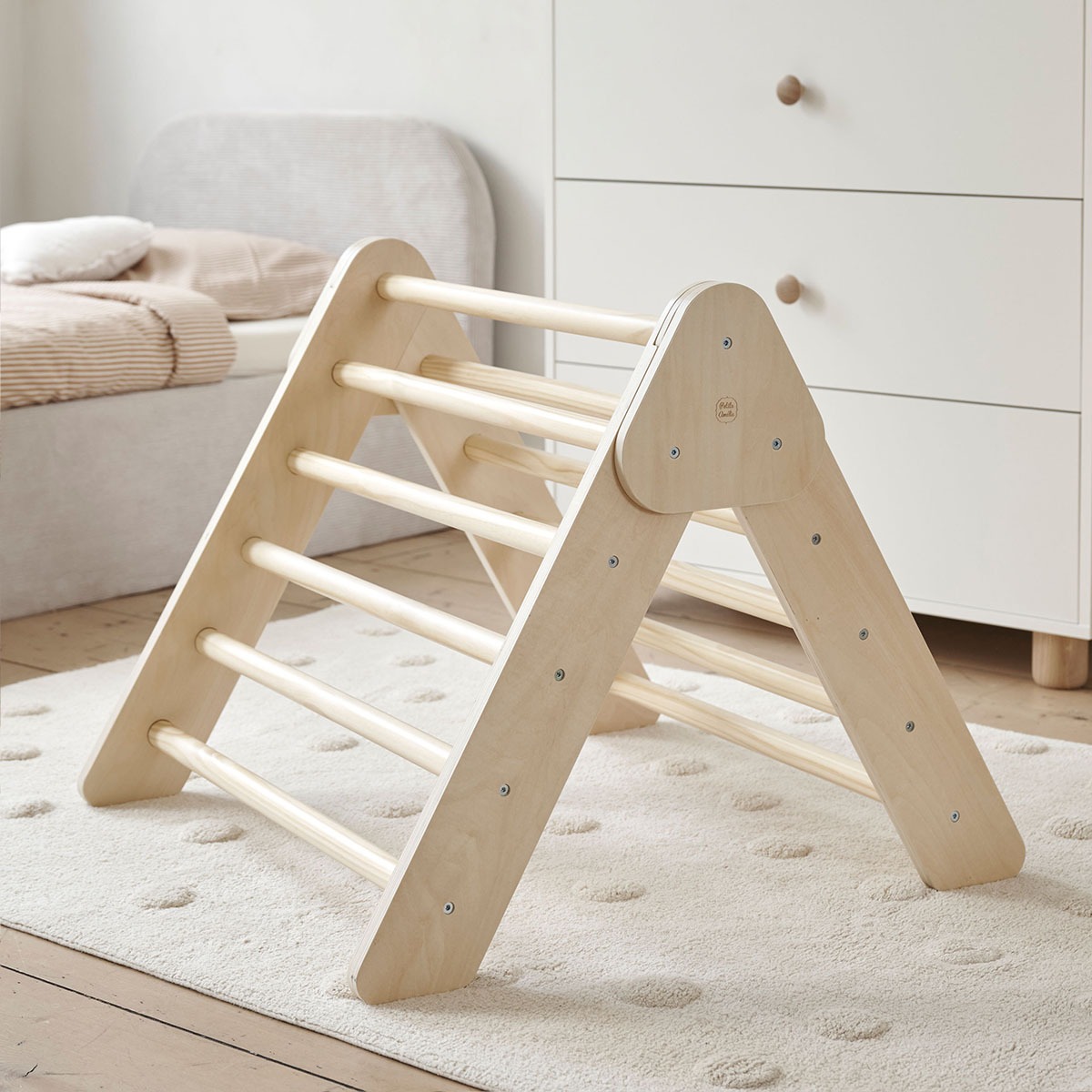 Triangle d’escalade Montessori beige, PETITE AMELIE