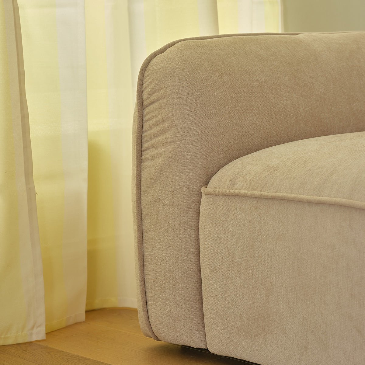 Canapé droit 3 places en velours HECTOR beige chiné, BERAH GETAH