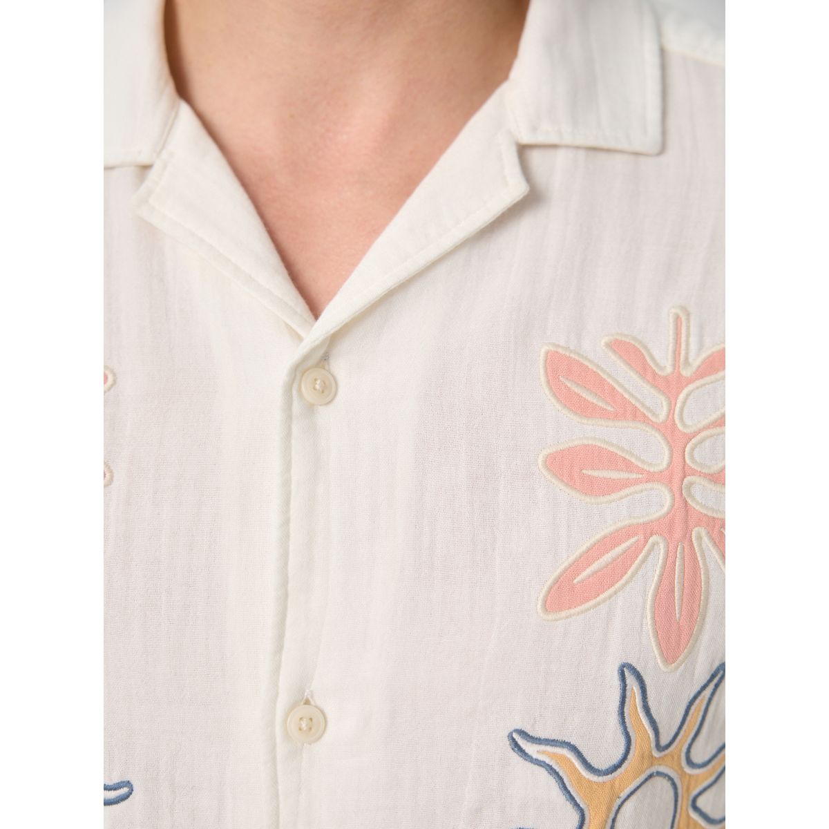 Chemise en étamine brodée à manches courtes blanc, NEXT