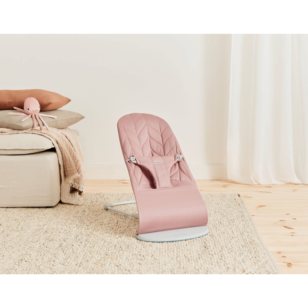 Transat Bliss tissé matelassage pétale rose poudré, BABYBJORN