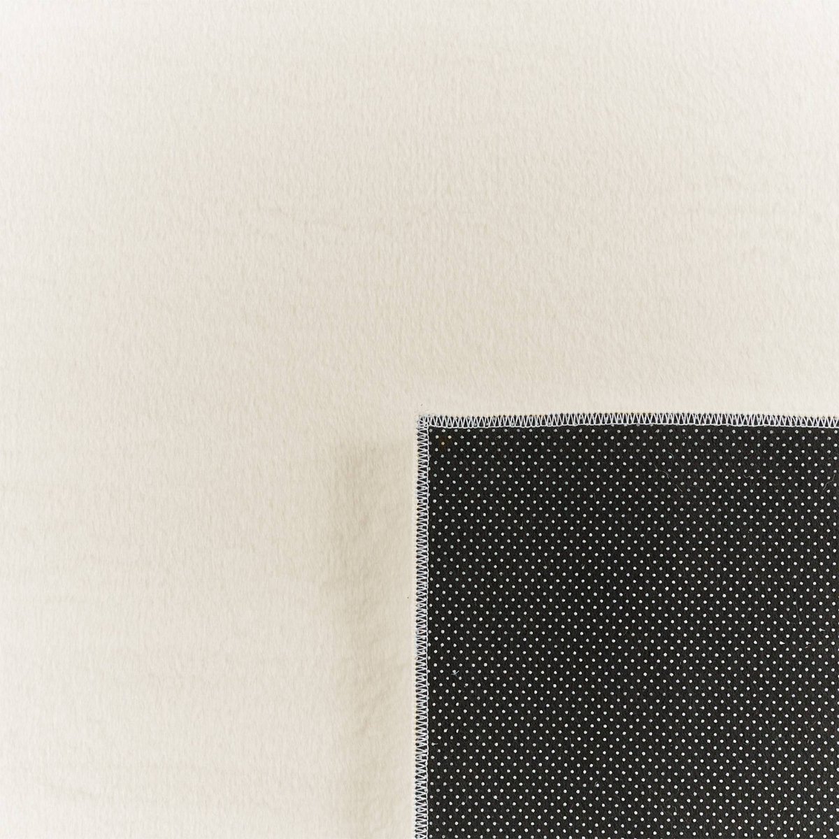 Tapis intérieur rectangulaire contemporain OSCARIA blanc, SWEEEK