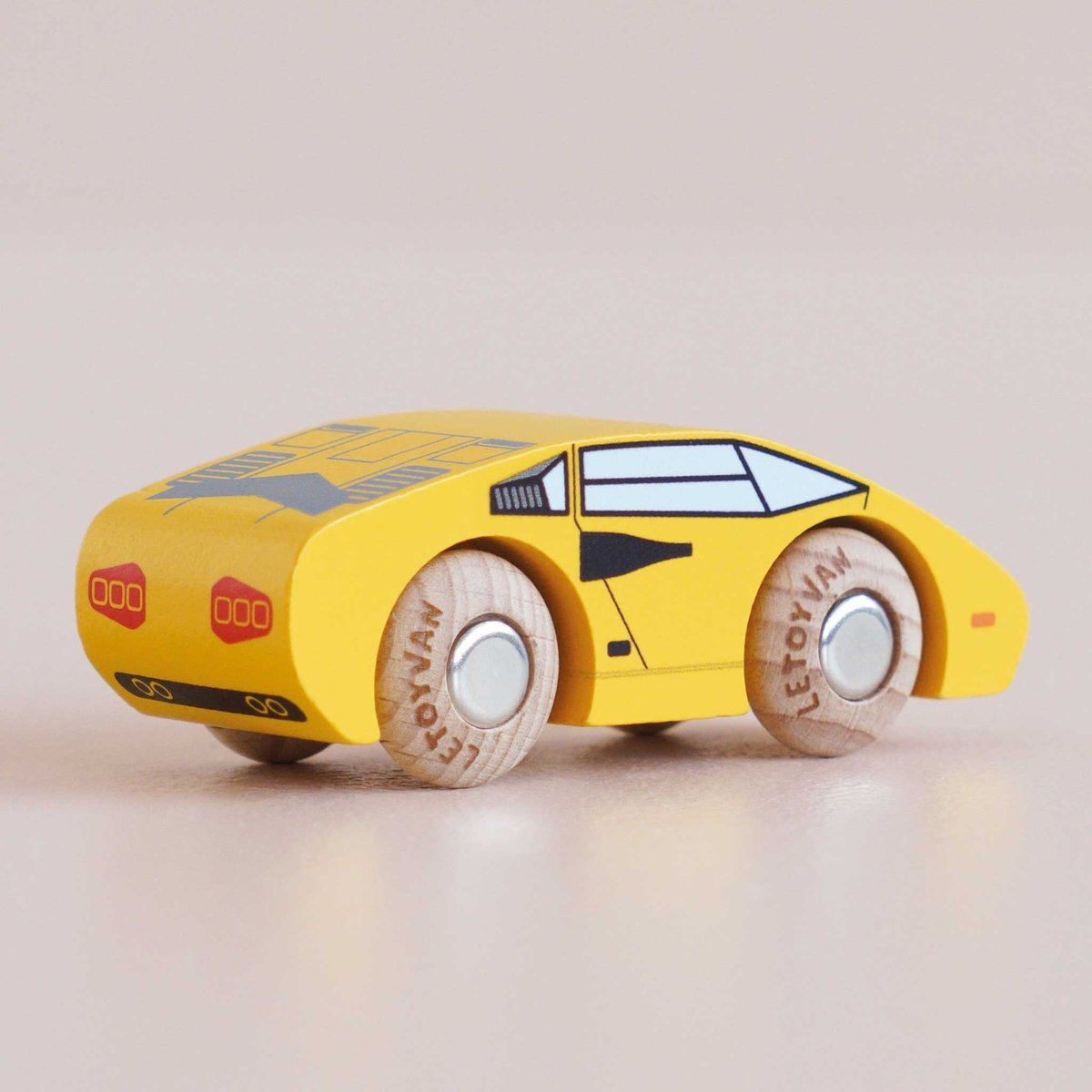 Voiture Lando No 14 jaune, LE TOY VAN