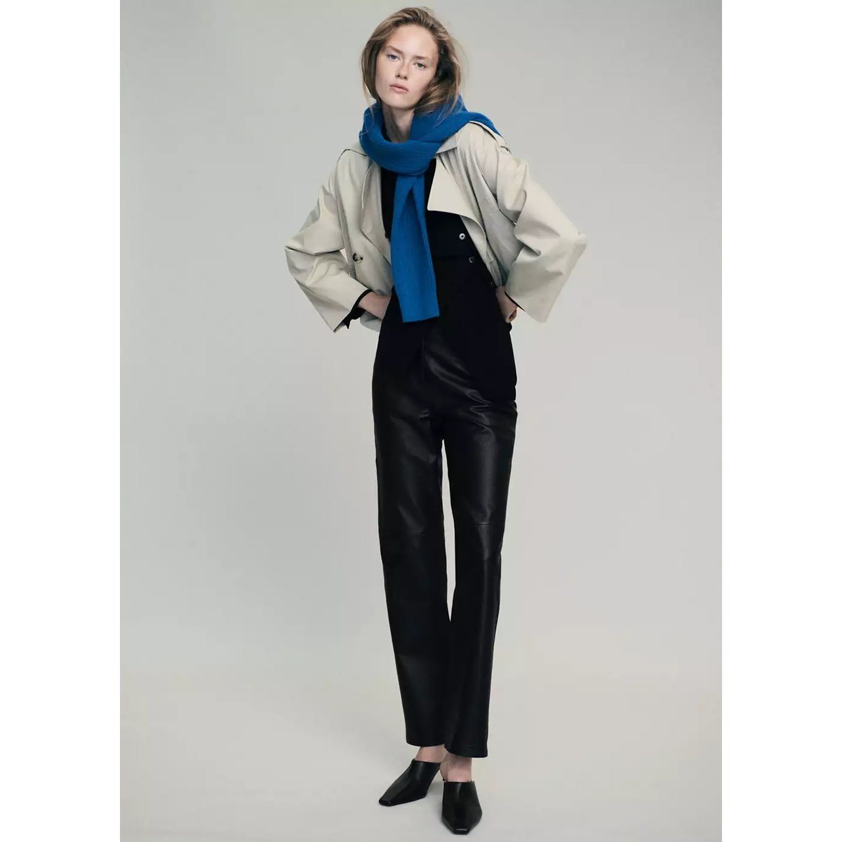Pantalon droit en cuir noir, MANGO