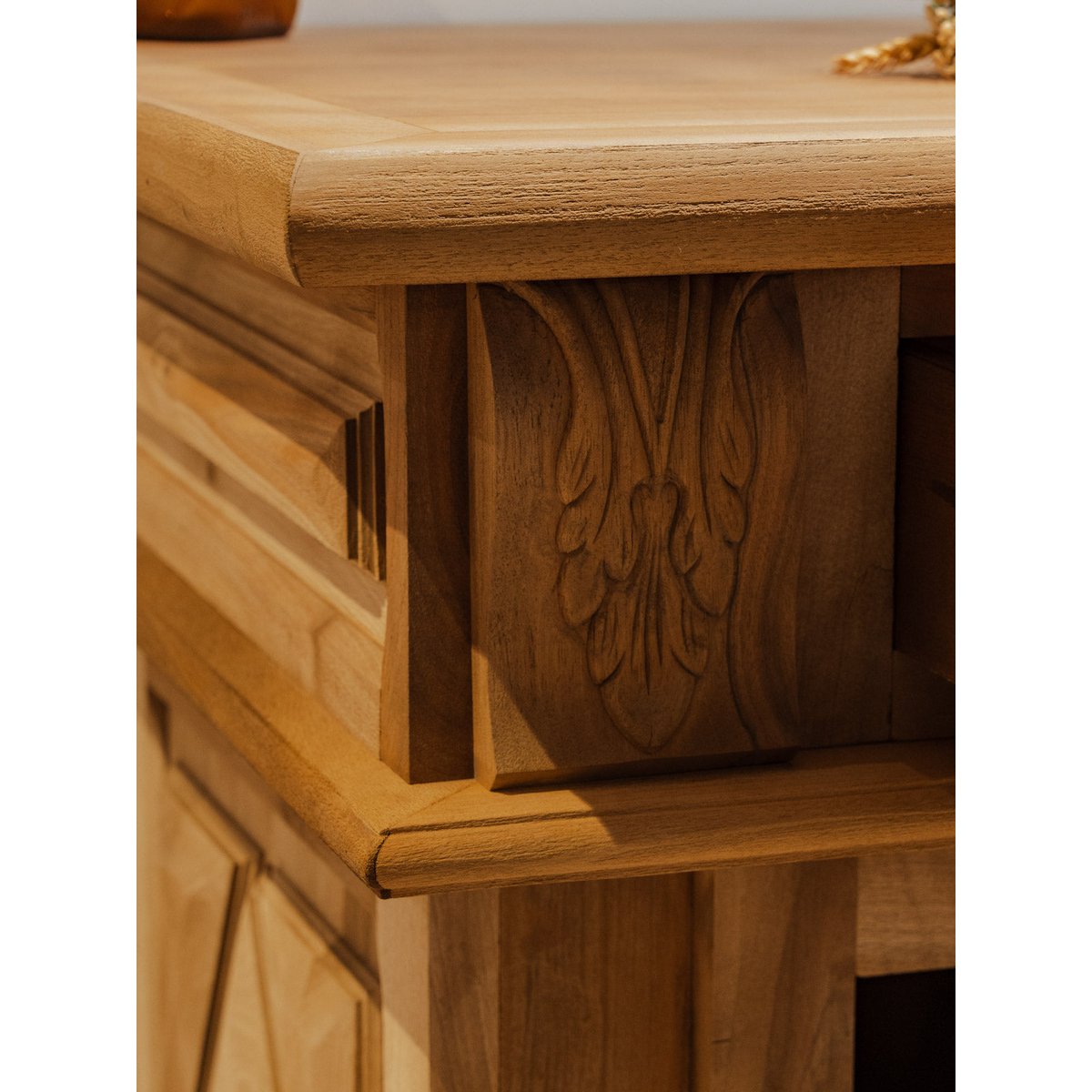 Buffet en bois Gilbert N°1508 - Bon état bois clair, DEBONGOUT