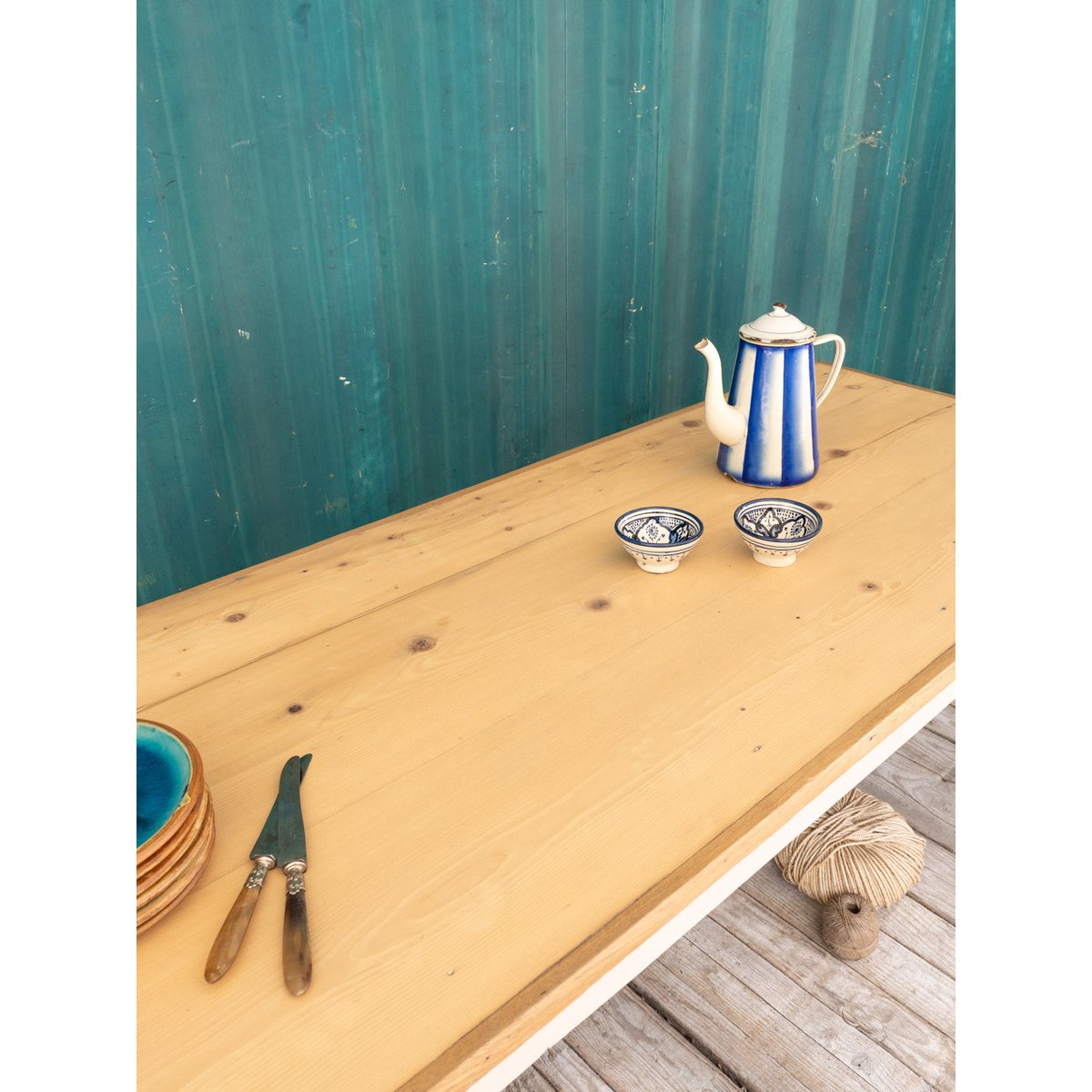 Grande table à manger en bois Romy N°1443 - Bon état bois clair, DEBONGOUT