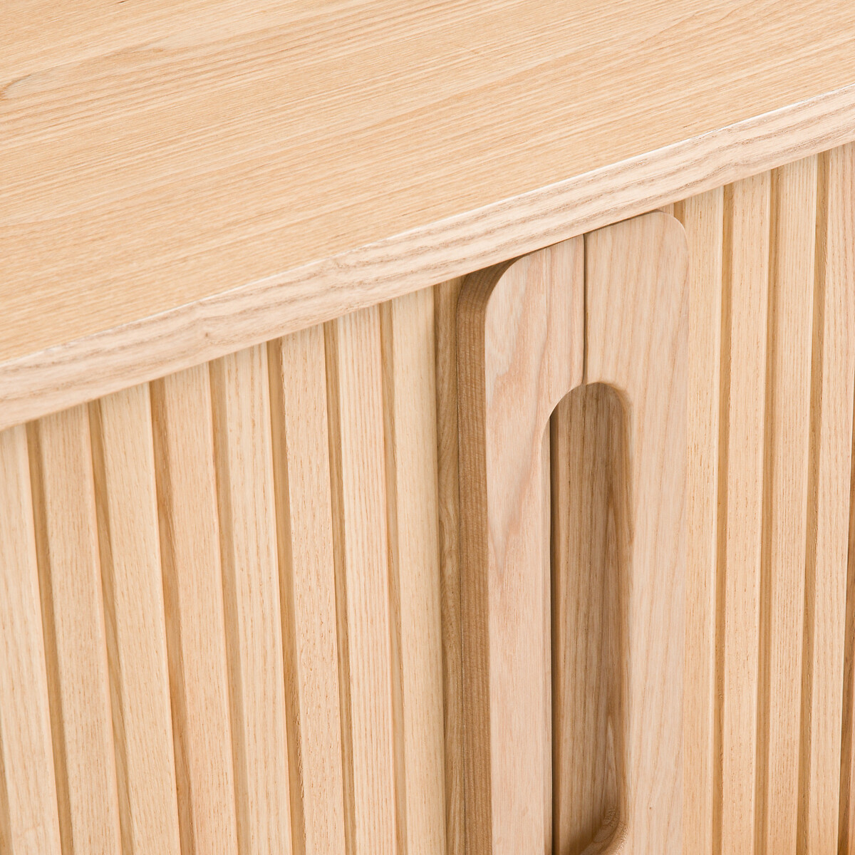 Meuble TV en frêne et plaqué, 2 portes coulissantes, largeur 160 cm, WAPONG naturel, LA REDOUTE INTERIEURS