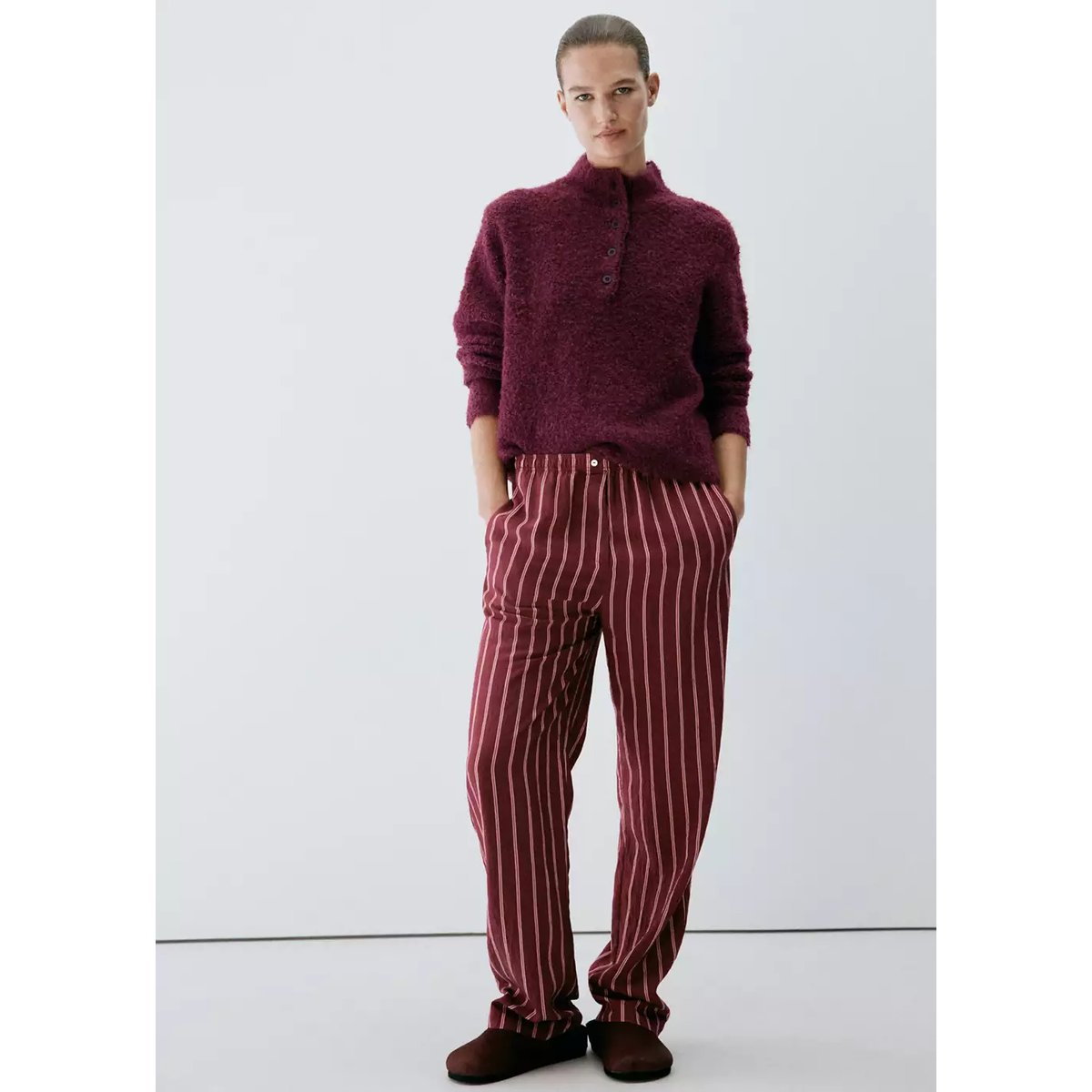 Pull-over tissu bouclé laine bordeaux, MANGO