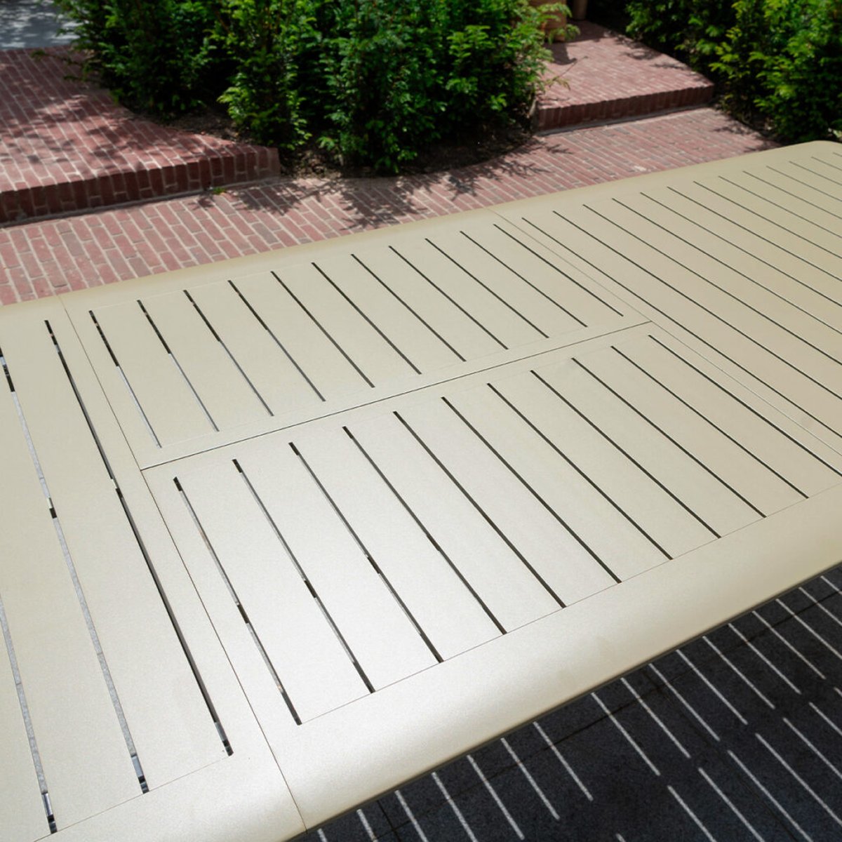 Table extensible de jardin 6/10p en aluminium Kaki clair HAVANA kaki clair, WILSA GARDEN