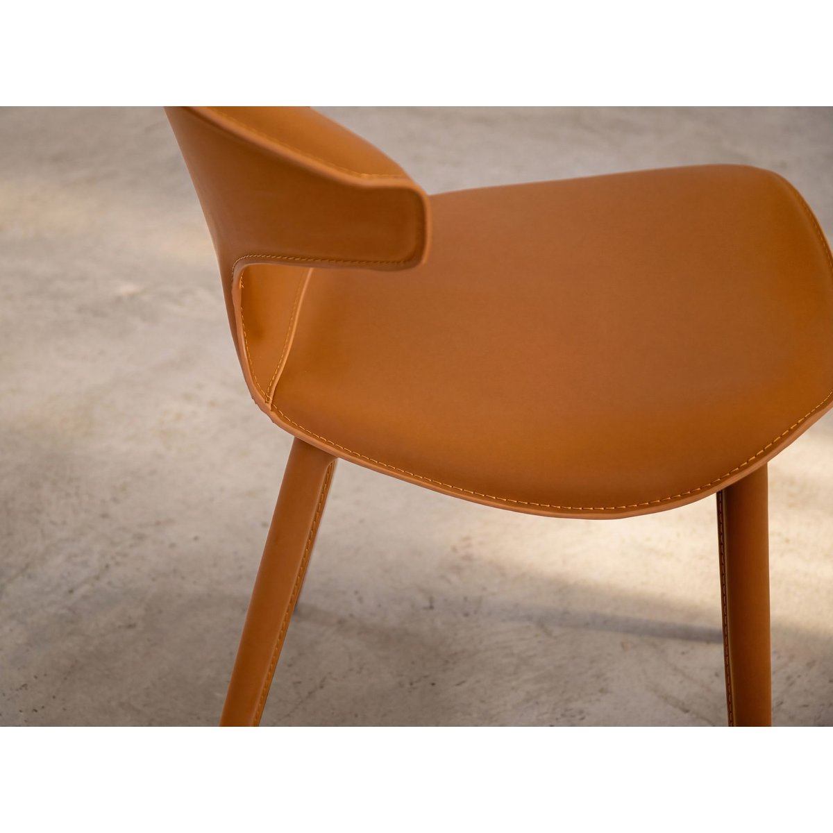 Chaise en cuir régénéré orange, ANGEL CERDA