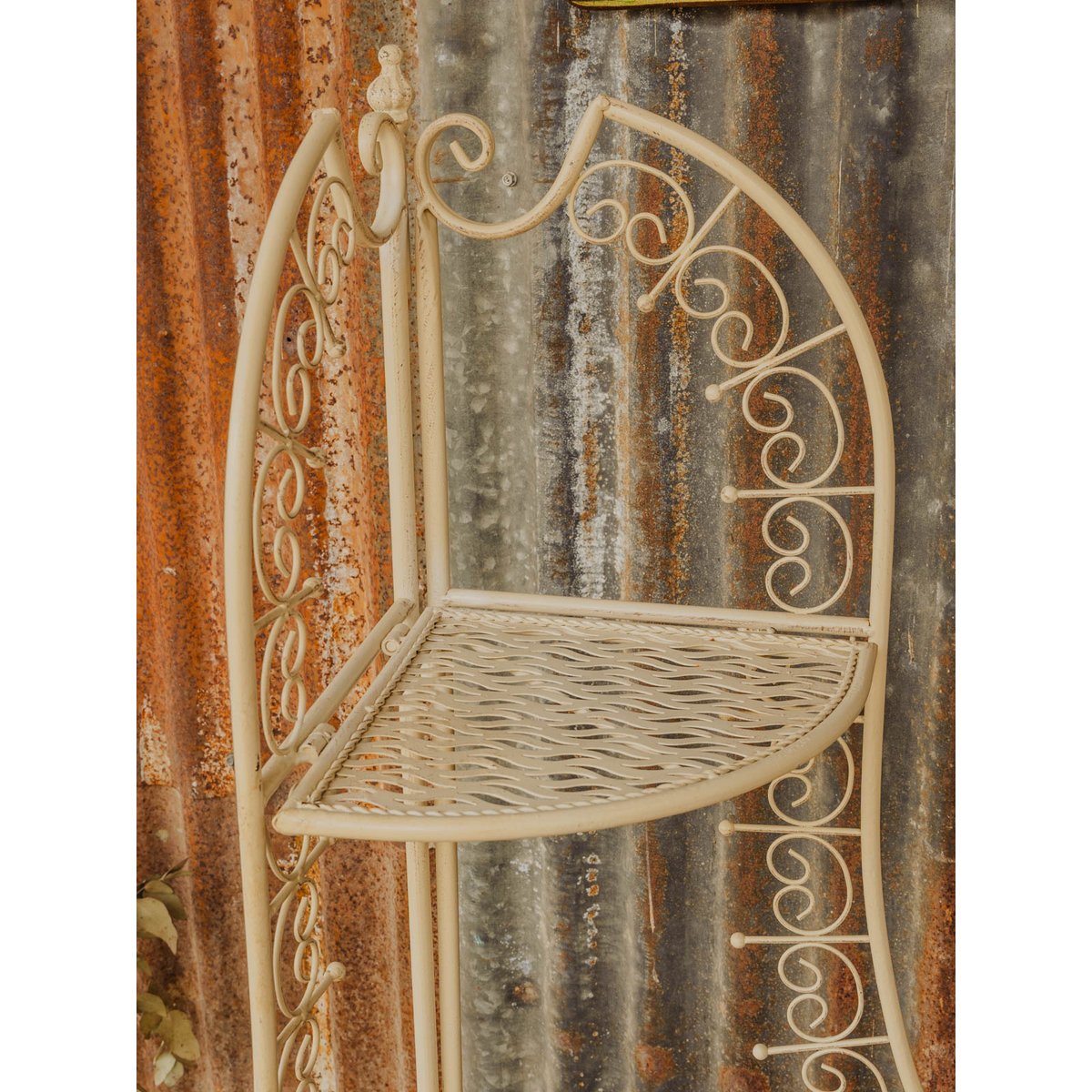 Étagère en métal crème Gaëlle N°1602 - Bon état crème, DEBONGOUT