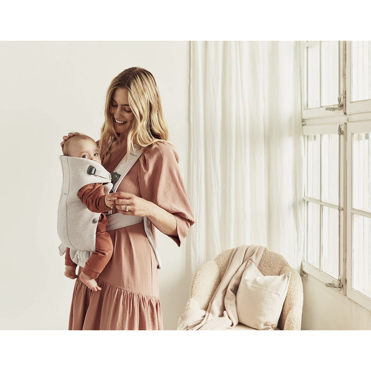 Porte bébé mini jersey 3D beige clair, BABYBJORN