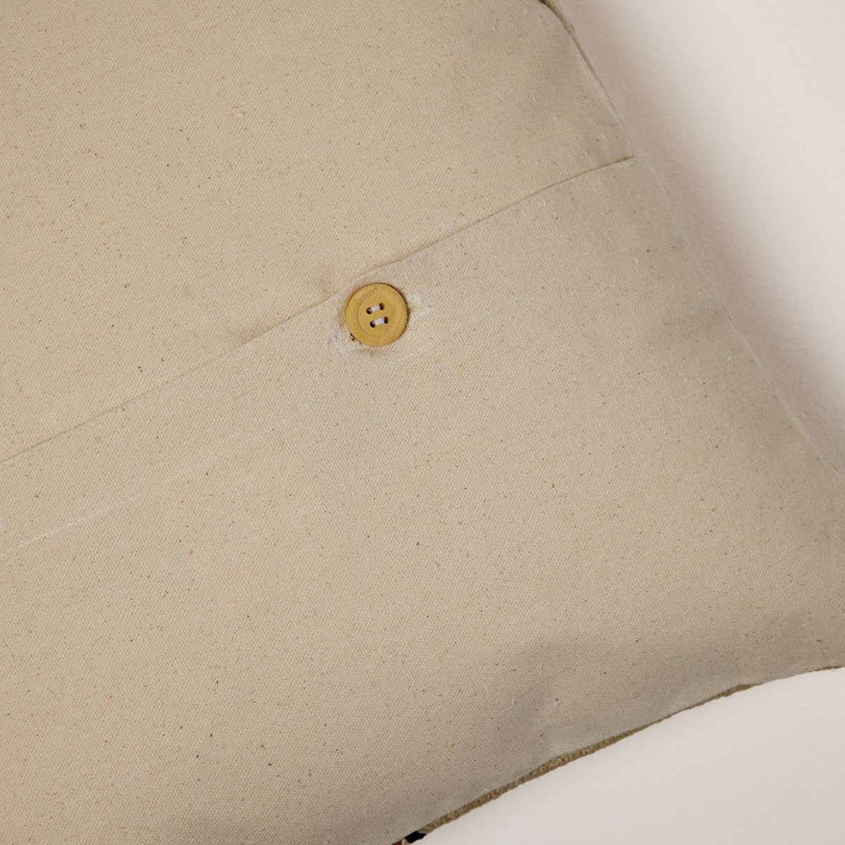 Housse De Coussin en Laine TRIAGO naturel et noir, MADURA