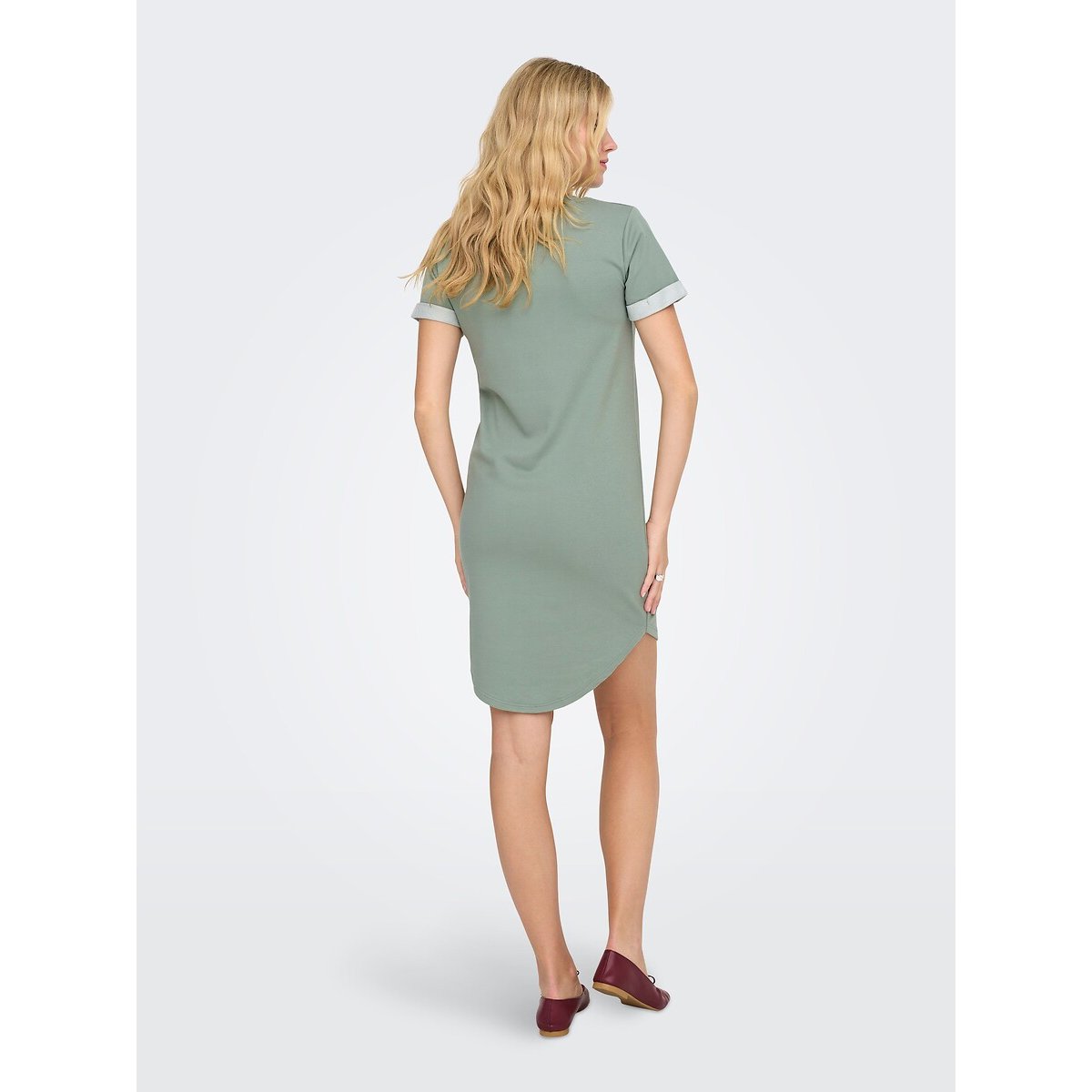 Robe t-shirt manches courtes vert sauge, JDY