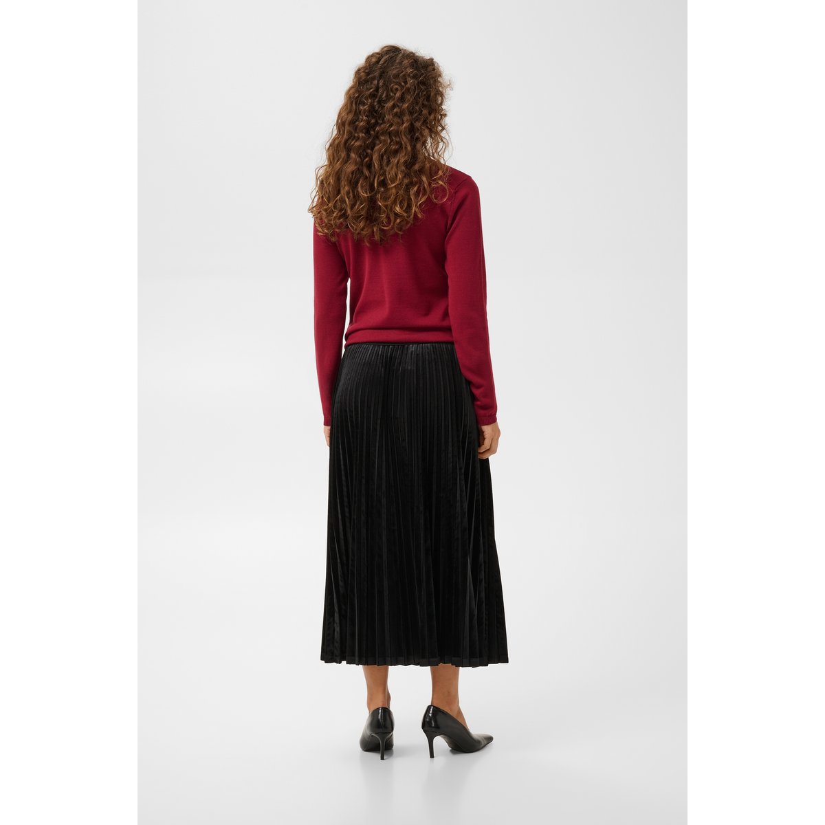 Jupe casual noir, CULTURE