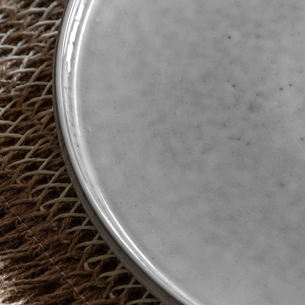 Set of 4 Reactive Glaze Dinner Plates in Pale Grey grey, ÉDITÉ