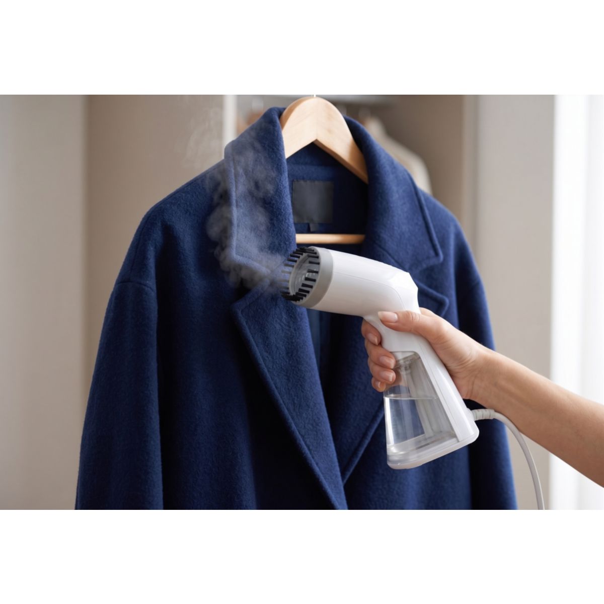 Défroisseur vapeur DML1 couleur unique, LISTO