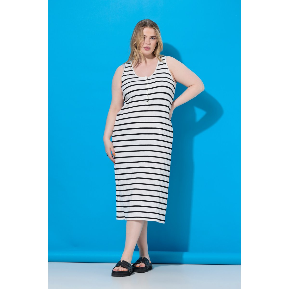 Robe midi sans manches blanc cassé, STUDIO UNTOLD