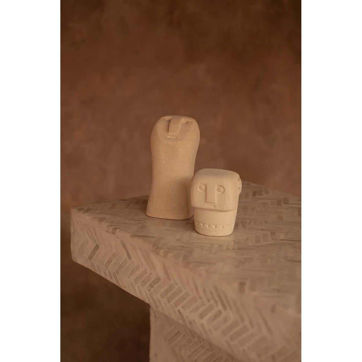 Statuette en grès SUMBA beige, BAZAR BIZAR