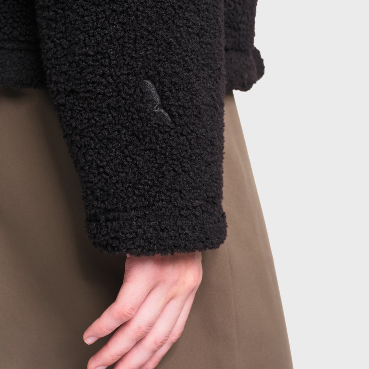 Veste sherpa col montant zippée détails nylon T-KIT noir, AIGLE