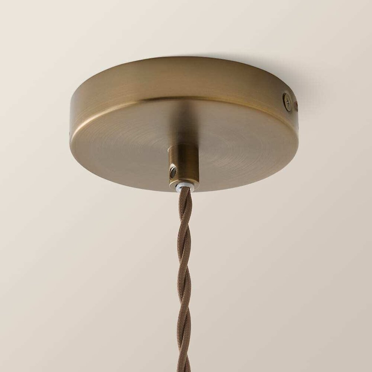 Delaney Ribbed Bell Glass Pendant Light with Filament Bulb brushed brass, ÉDITÉ