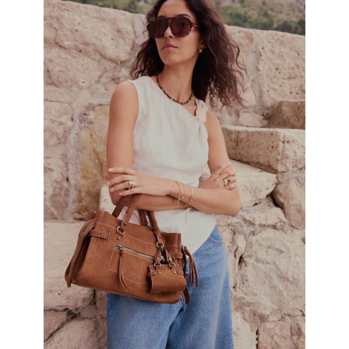 Sac à main avec breloque marron fauve, NEXT
